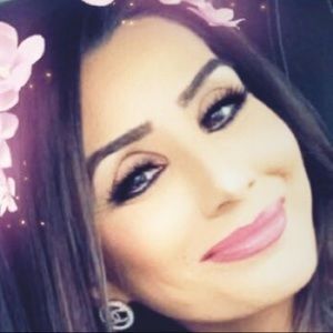 Meet your Posher, Zibi